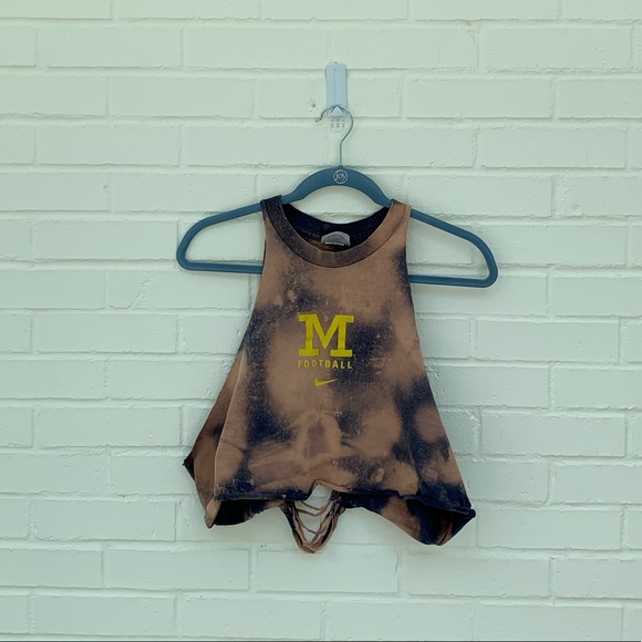 Restyled Distressed Nike Michigan Crop Tank - Picture 4 of 10